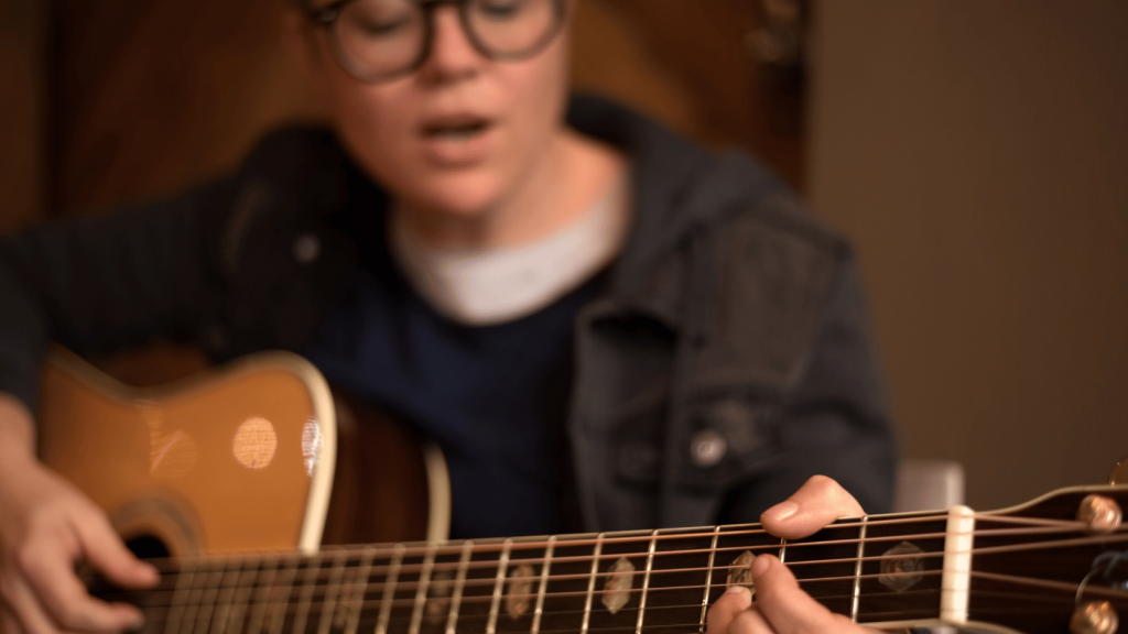 Why Do Beginner Guitar Players Quit guitar player