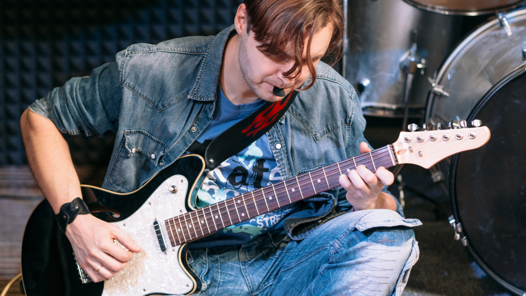 How many chords should a beginner guitarist know guitar player